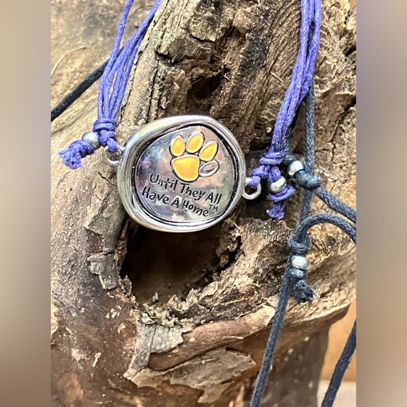 EUC “UNTIL THEY ALL HAVE A HOME” Necklace And Bracelet Set - Picture 2 of 7